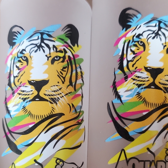 12 Pack Tiger Shot Glasses NWT - Picture 3 of 3